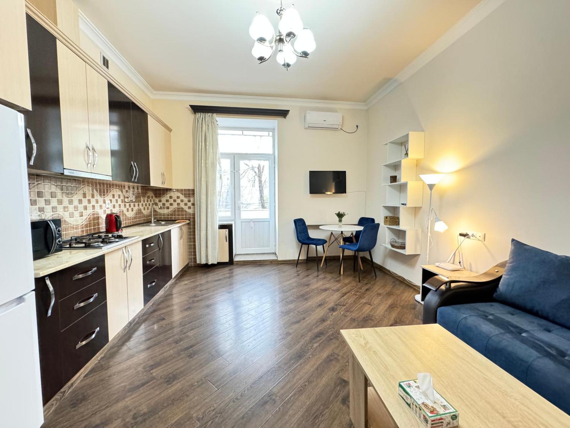 City Center Apartments On Tumanyan Street Ереван Екстериор снимка